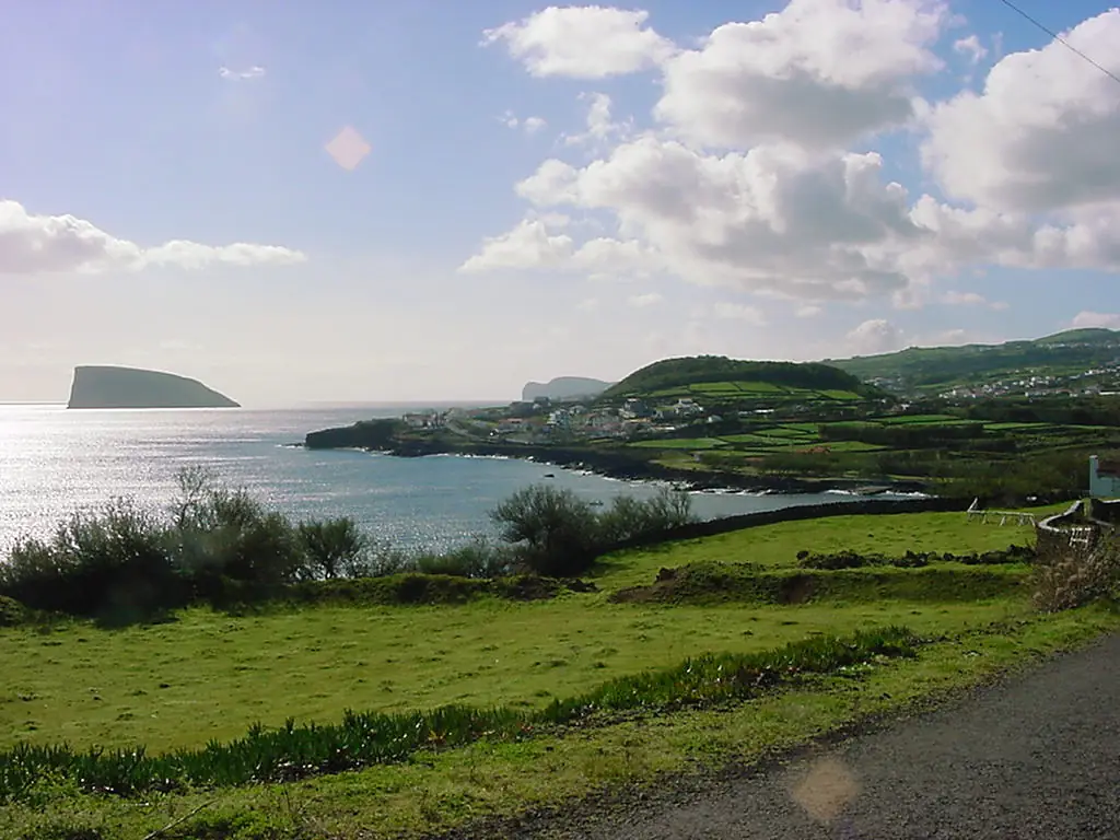 Costa da ilha Terceira, Contendas, ilheus das Cabras, ilha Terceira, Açores, Portugal