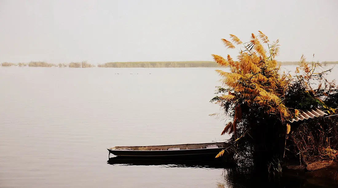 Haleji Lake