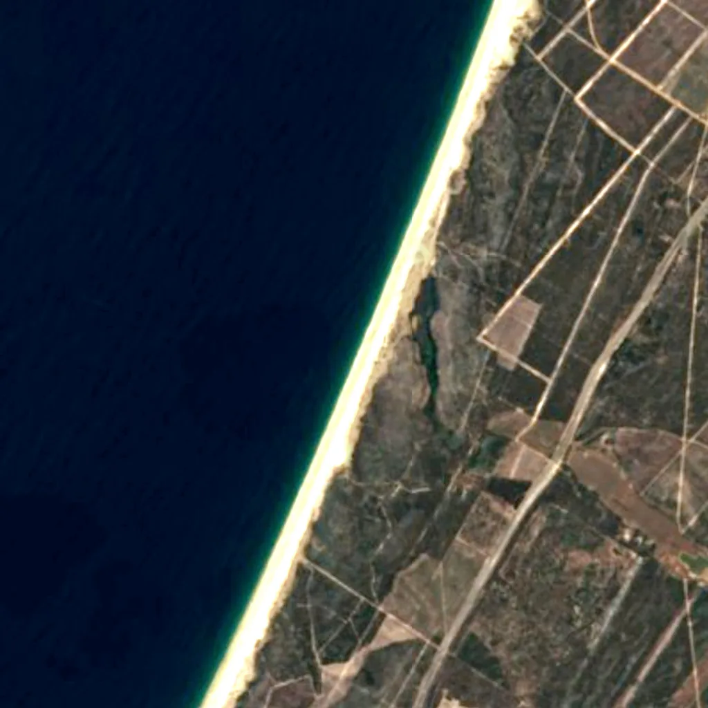 Lagoa da Sancha seen from above (Sentinel-2)