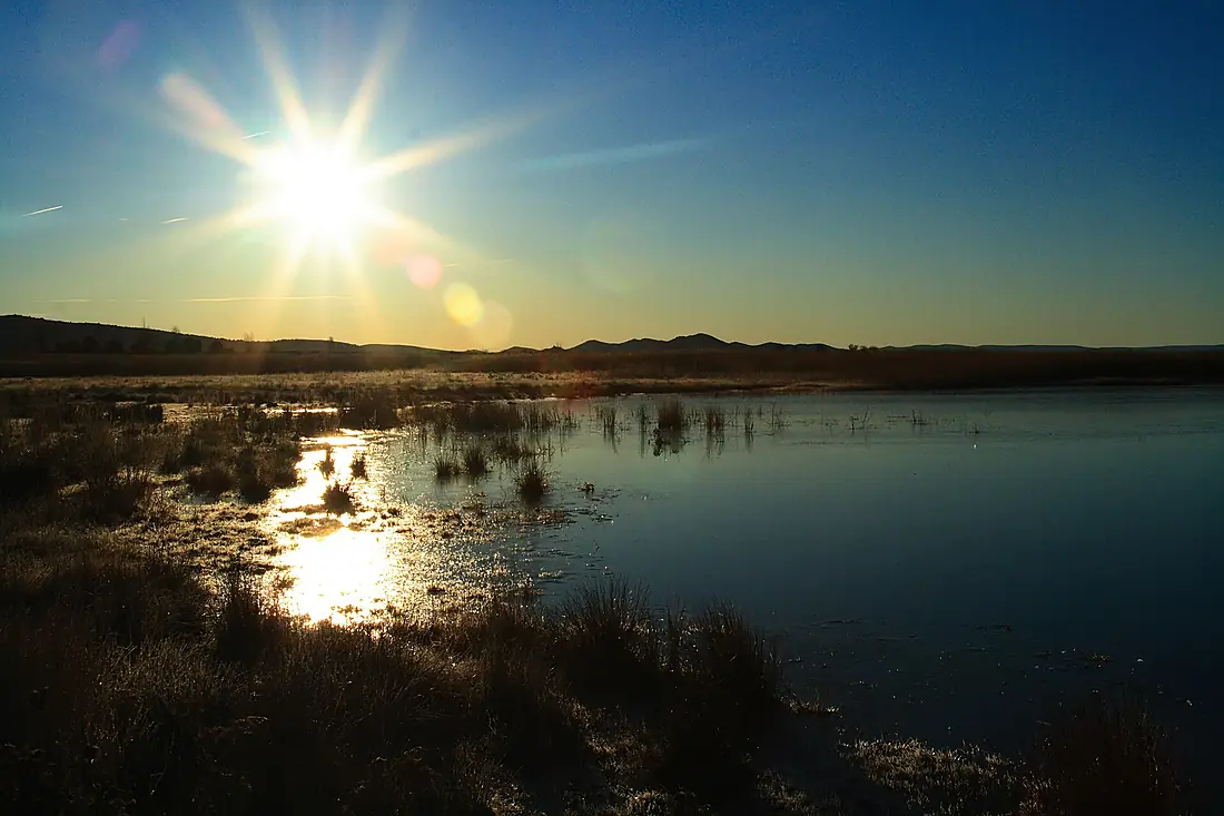 Amanecer en la laguna de Gallocanta