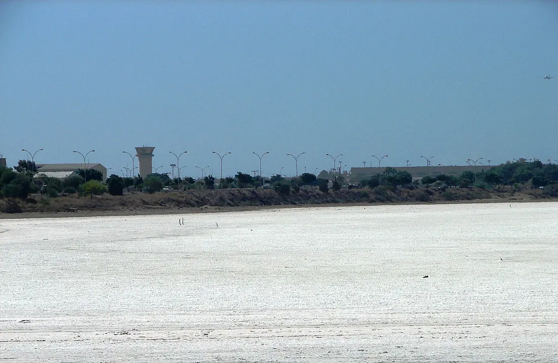 A@a Larnaca salt-lake5 - panoramio