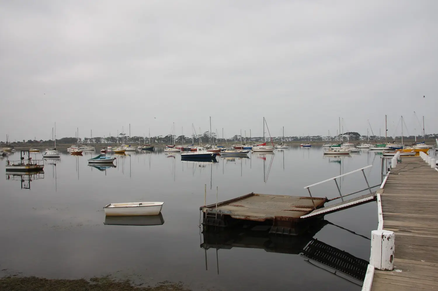 Limeburners Lagoon - panoramio