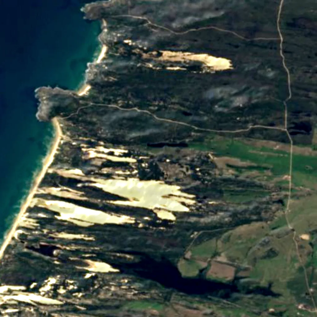 Little Waterhouse Lake seen from above (Sentinel-2)
