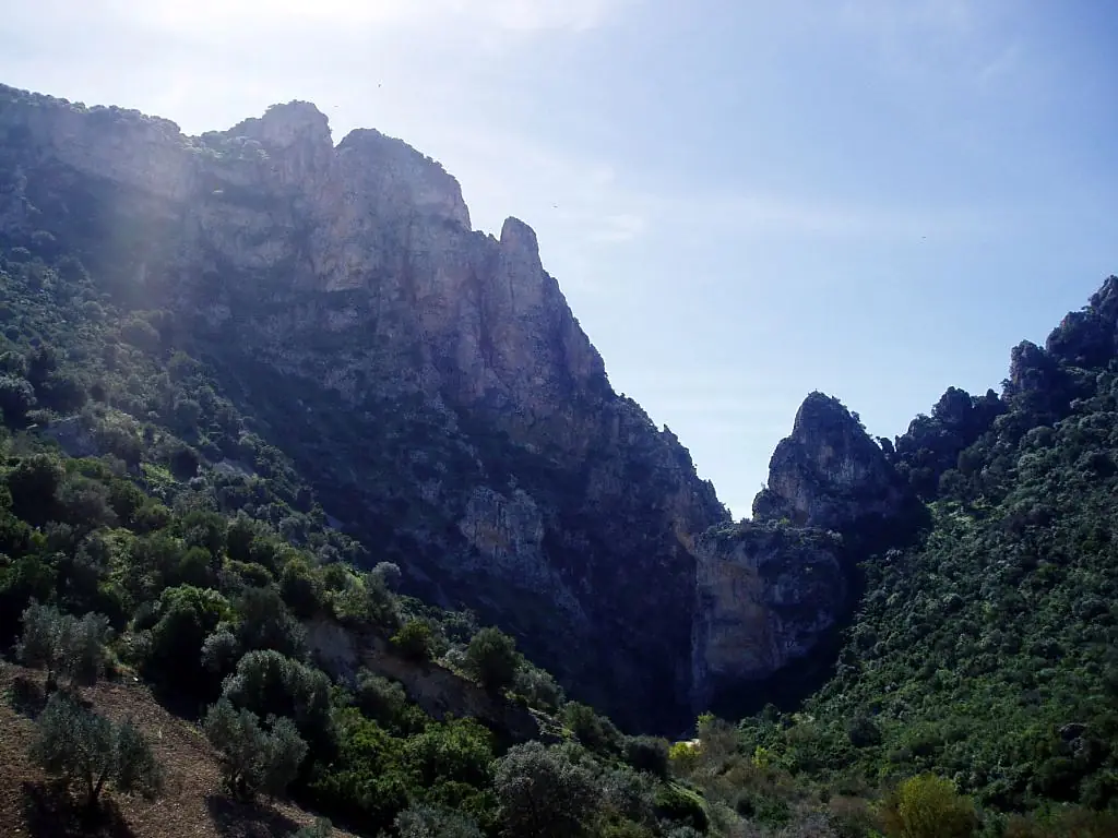 16. Cañón de Zaframagón (12798161695)