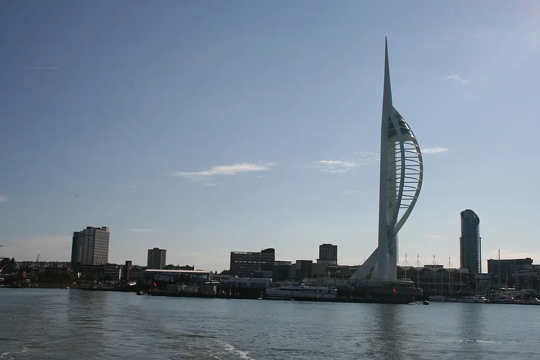 Au Morandarte Flickr Mornin' Portsmouth! (14928385180)
