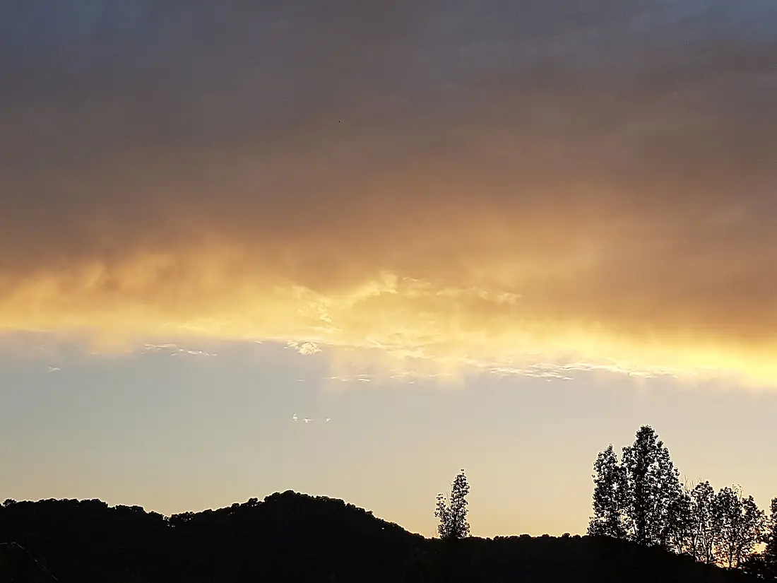 Atardecer en la Sierra Norte
