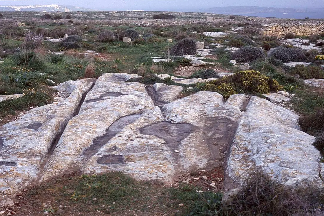 Cart ruts at Ta Cenc